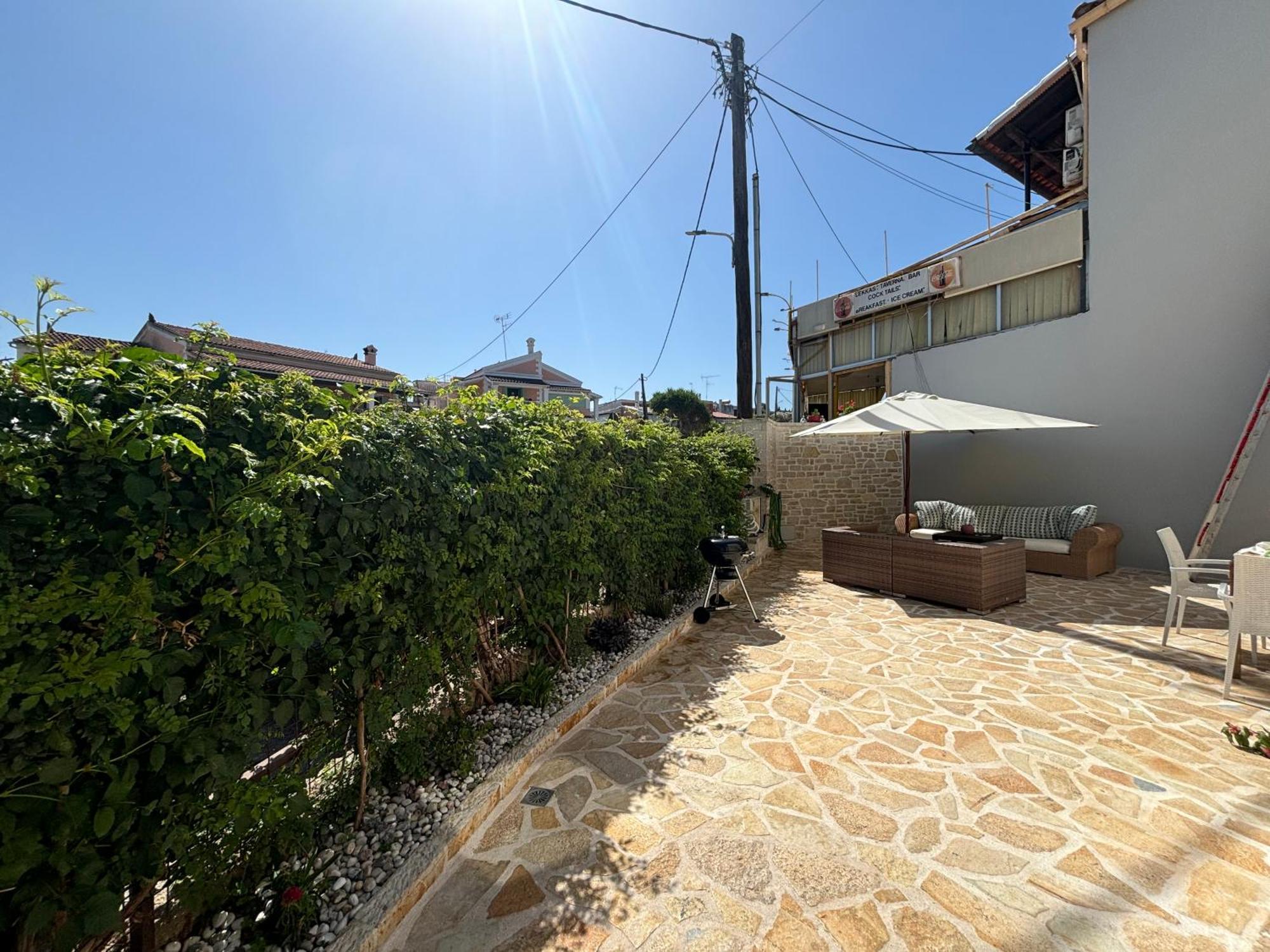 Mayflower Apartments Kassiopi Exterior foto